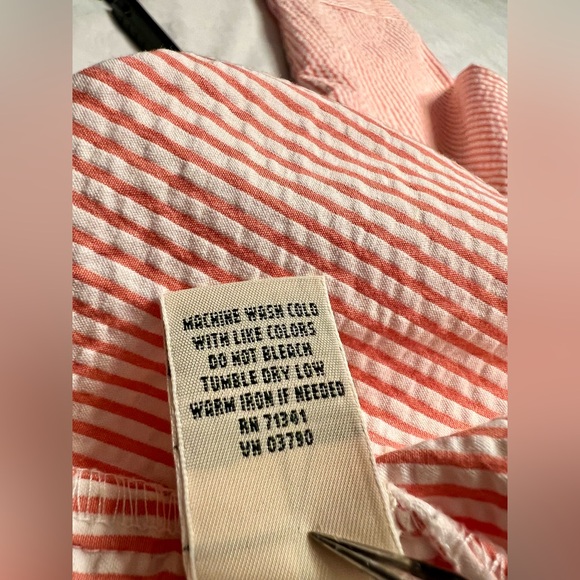 L.L. Bean Pink Seersucker Button Down Shirt - Picture 7 of 7